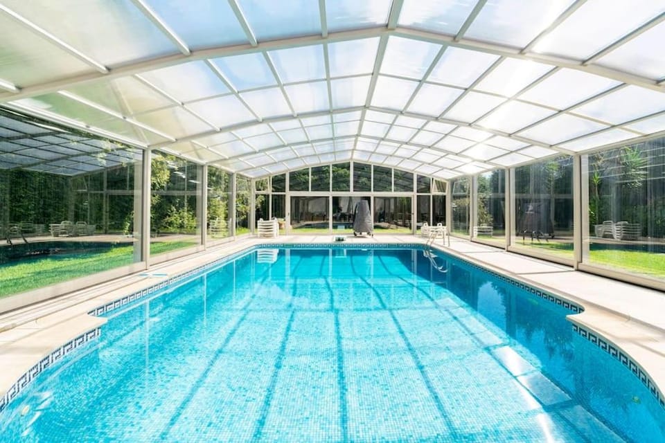 Pool view, Swimming pool