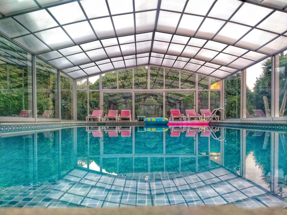 Pool view, Swimming pool