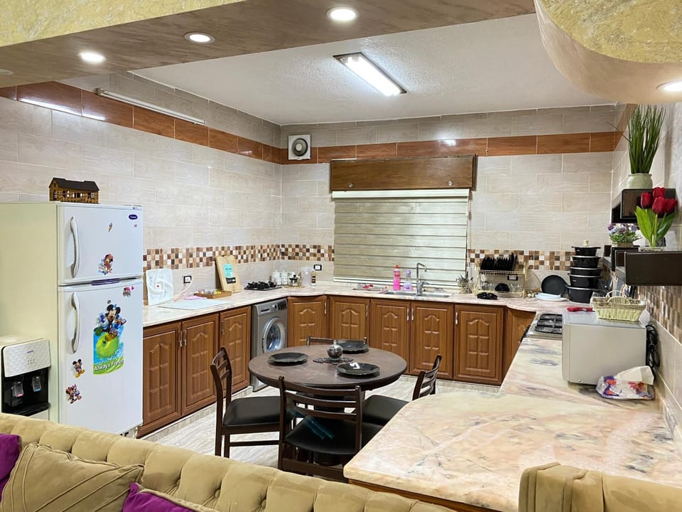 Jasmine's House Apartment in Africa