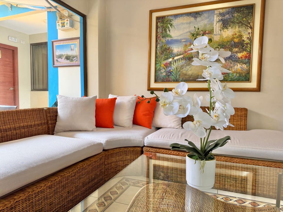 Hostal Quil Bed and Breakfast in Guayaquil