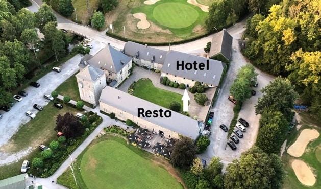 Property building, Restaurant/places to eat