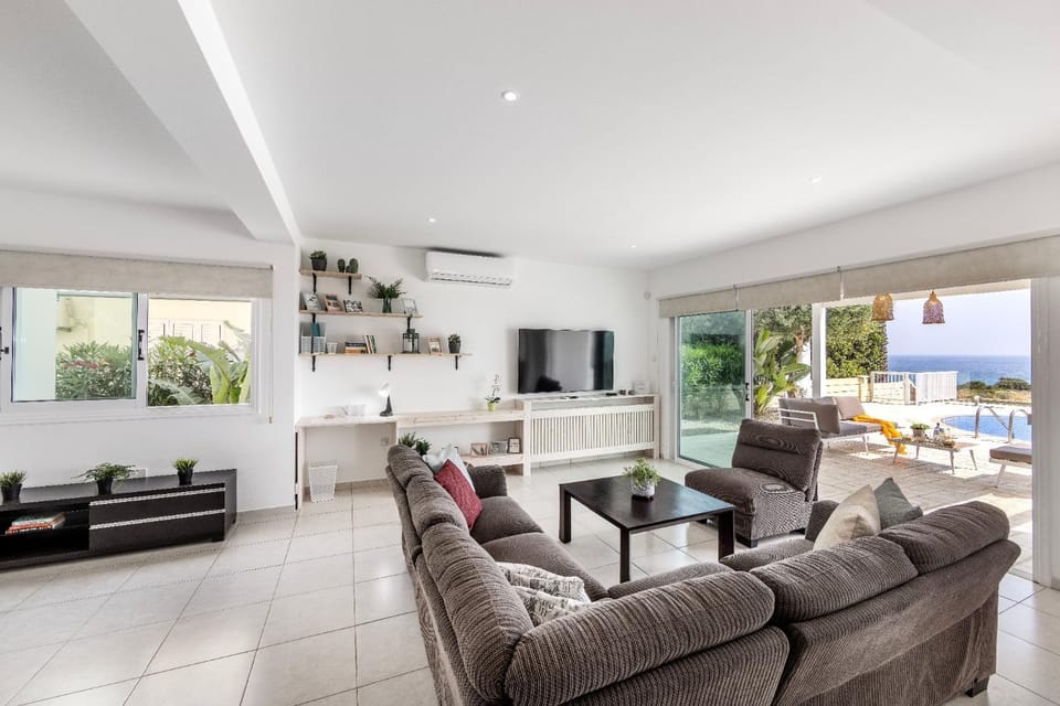 Villa Sea holly Front Line House in Protaras
