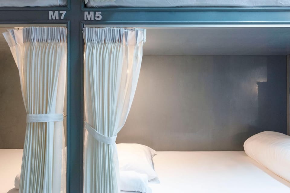 Mee Hug Guesthouse Hostel in Thailand
