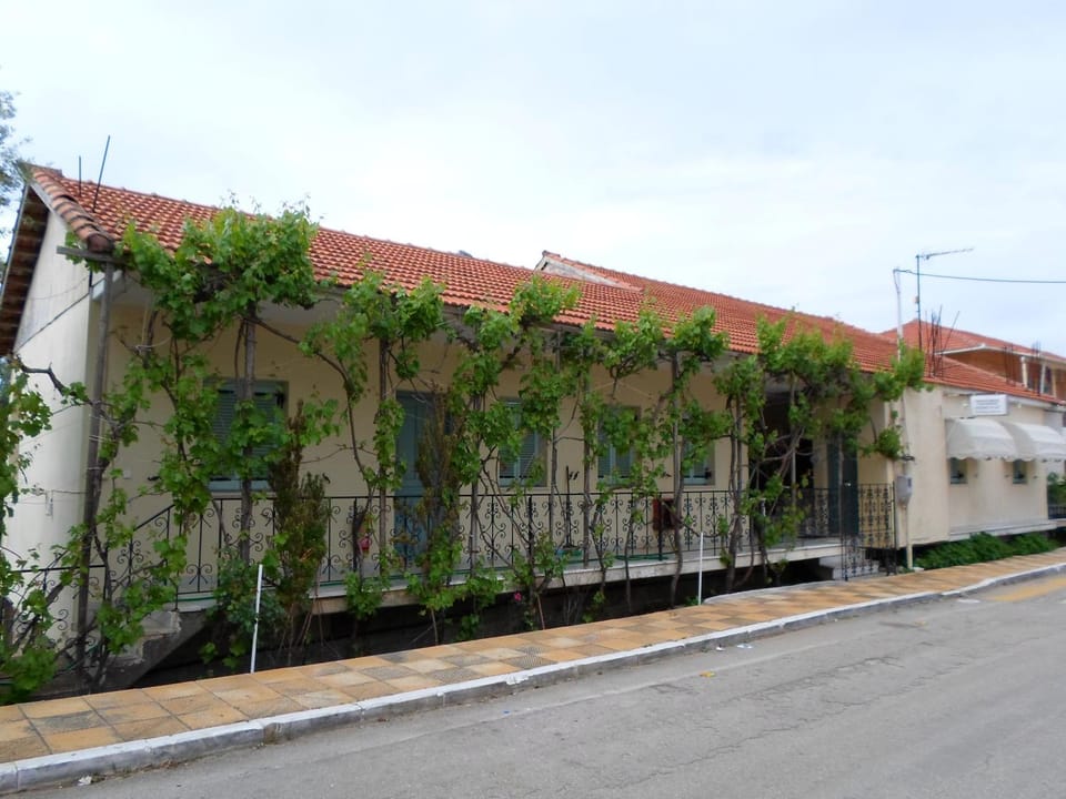 Facade/entrance, Street view