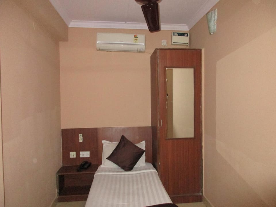 Nash Inn Hotel in Bengaluru