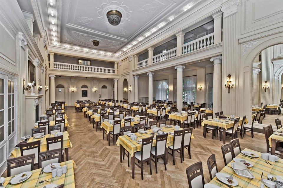 Banquet/Function facilities