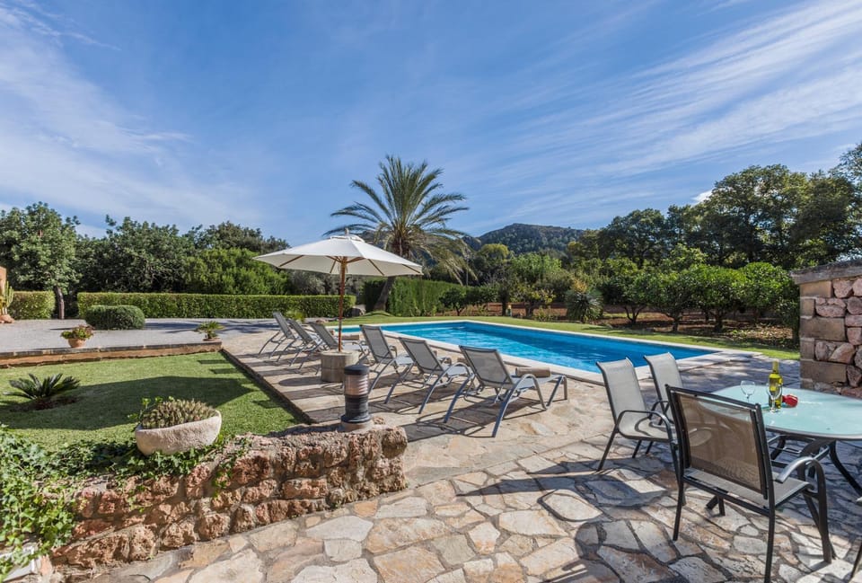 Garden, Garden view, Mountain view, Pool view, Swimming pool, Swimming pool, sunbed