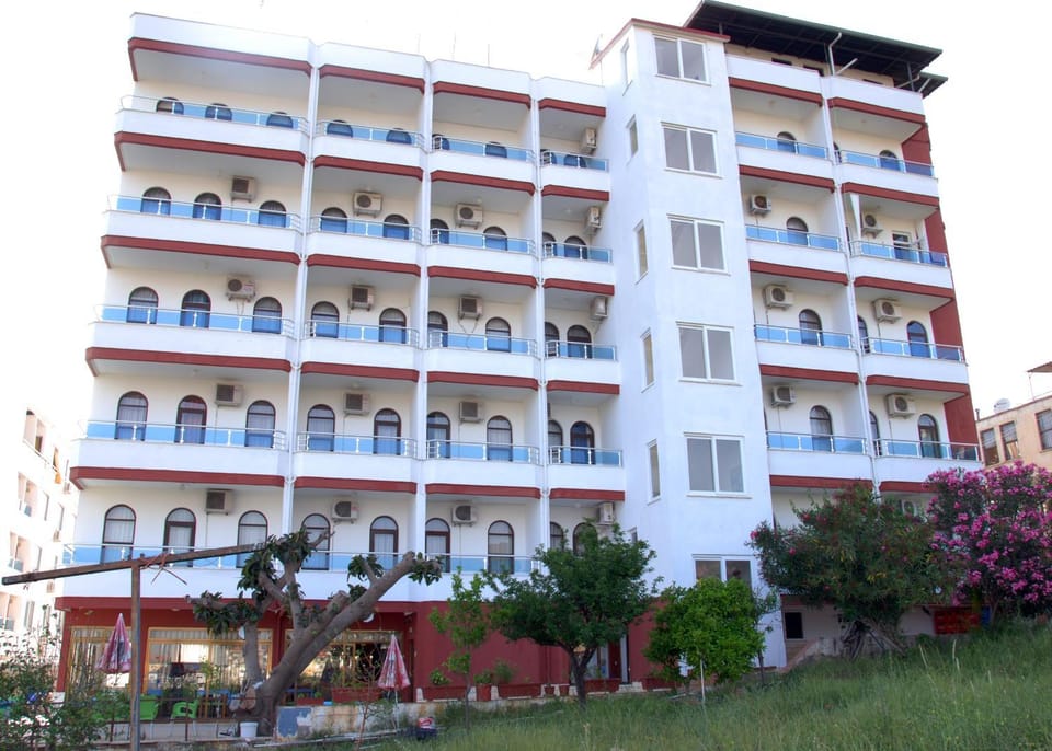 Property building, Day