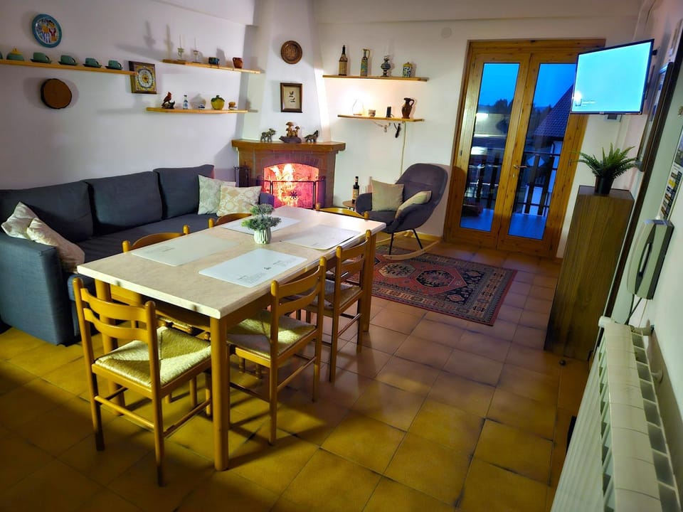 Living room, fireplace