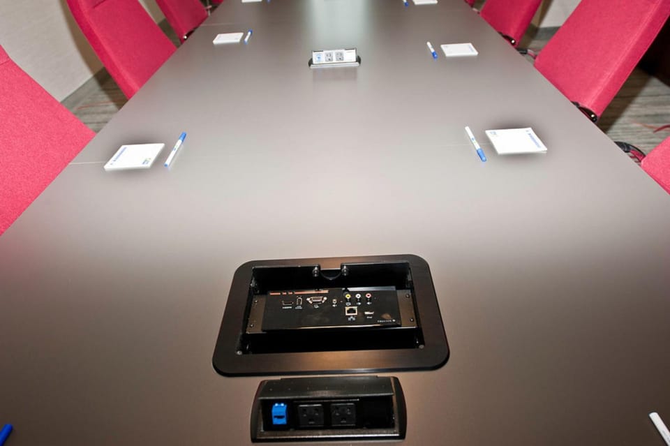 Meeting/conference room