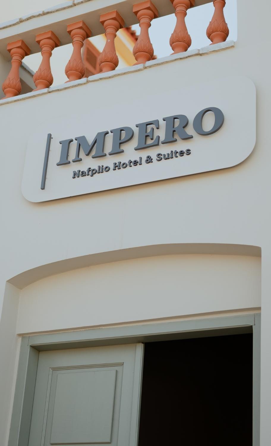 Property building, Facade/entrance, Property logo or sign