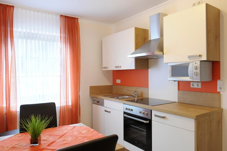 Kitchen or kitchenette, Photo of the whole room