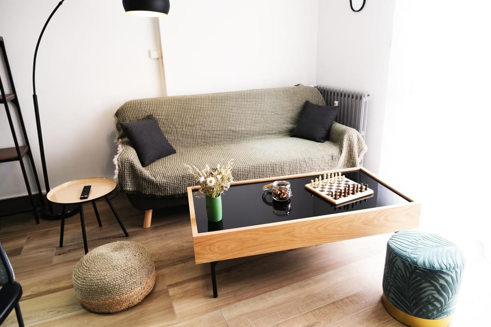 Le Chambord Apartment in Laval