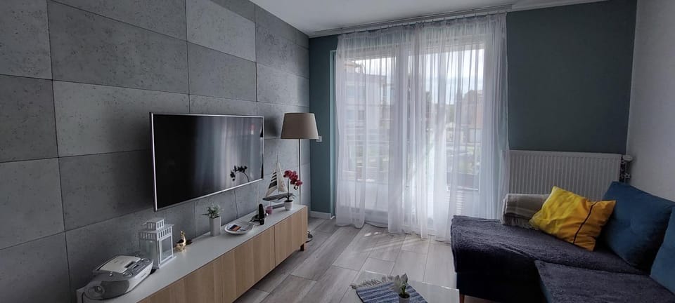 Communal lounge/ TV room, TV and multimedia