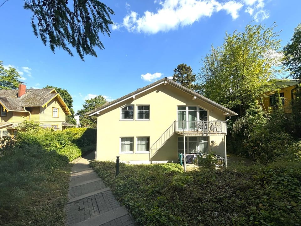 Property building, Balcony/Terrace