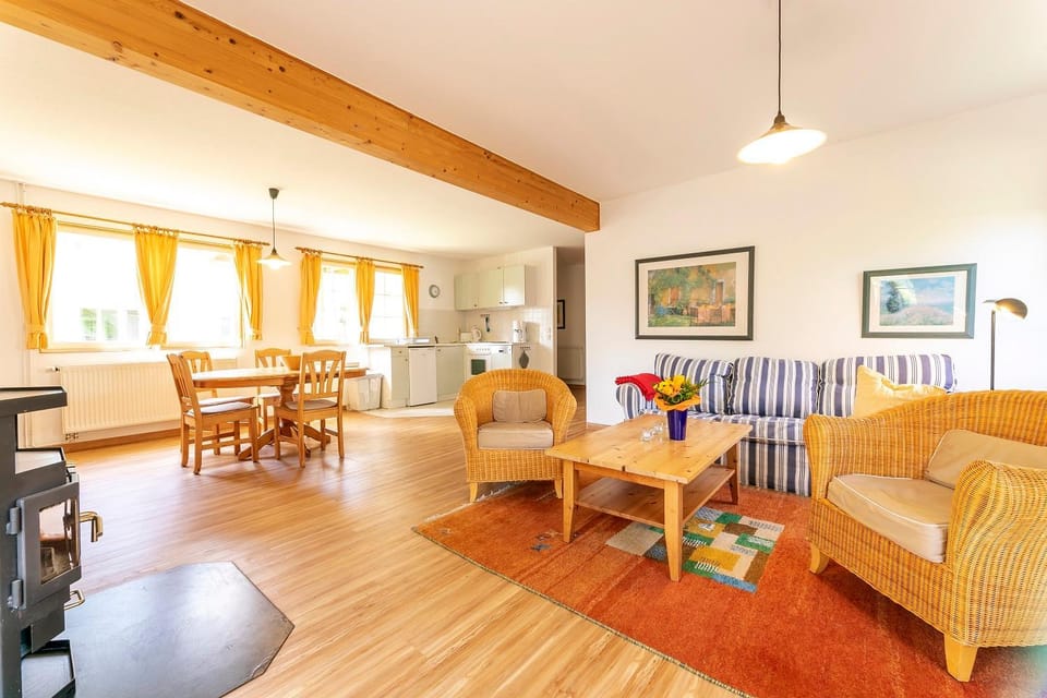 Living room, Facility for disabled guests