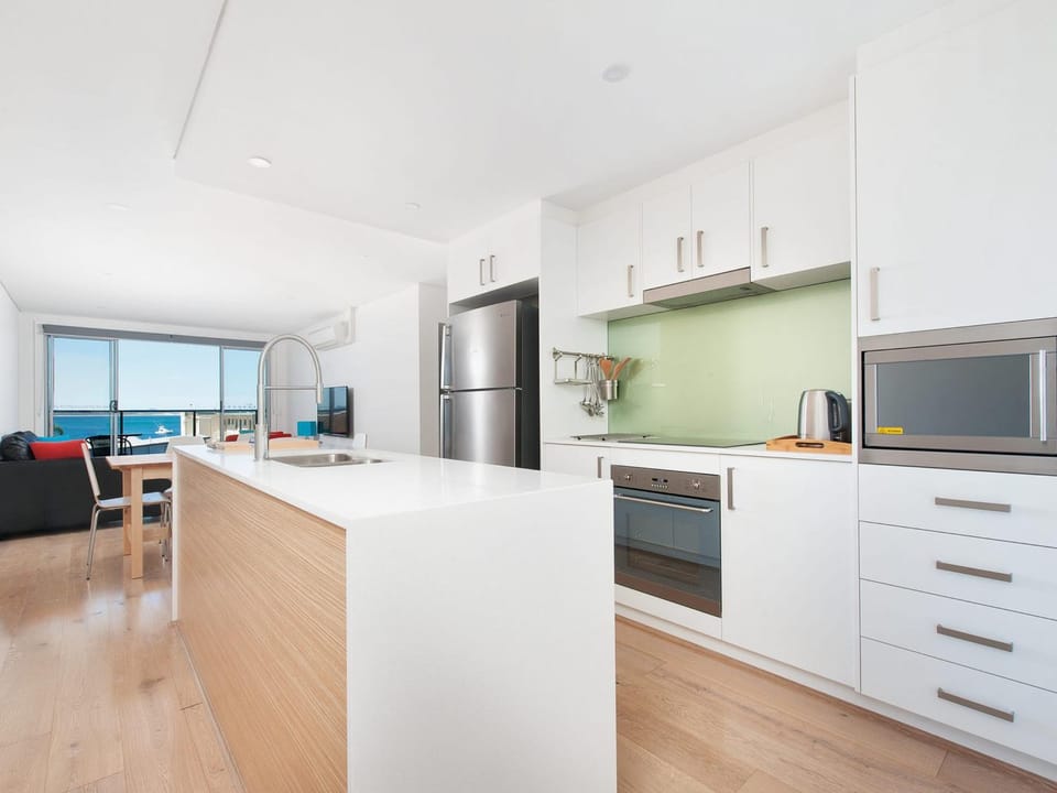 The Shoal, Unit 309/4-8 Bullecourt Street Apartment in Shoal Bay