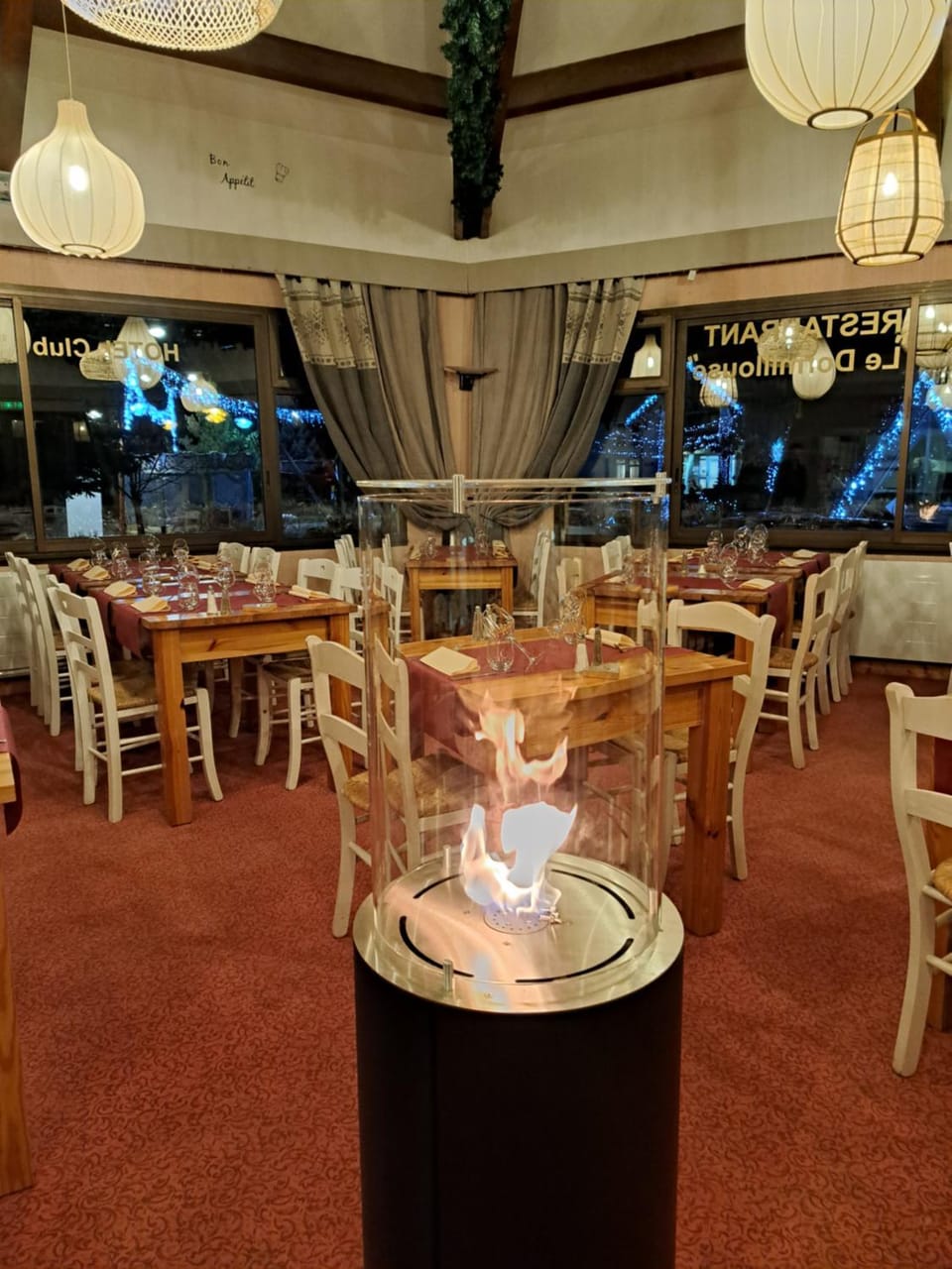 Restaurant/places to eat
