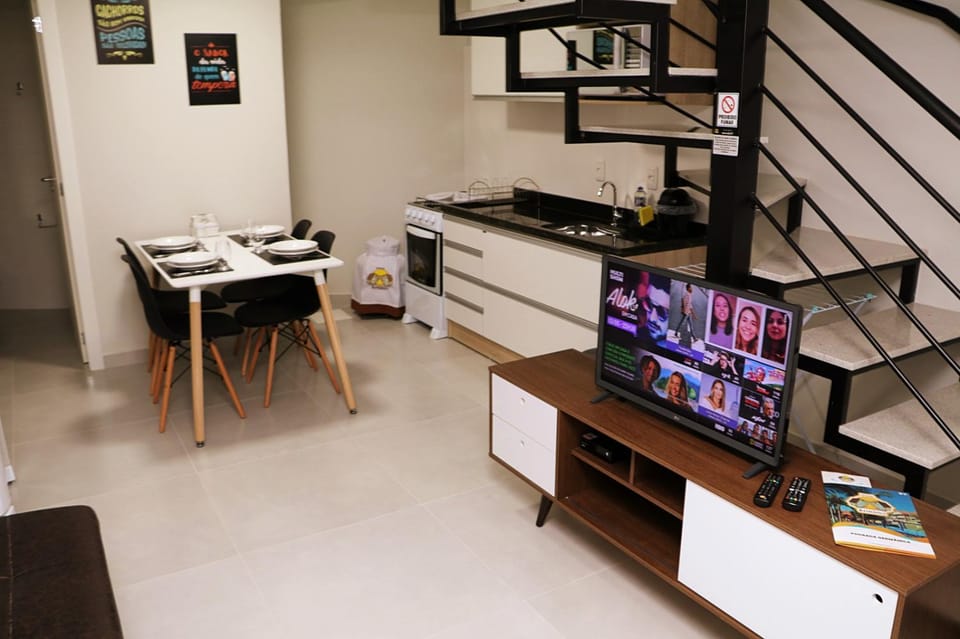 TV and multimedia, Dining area, minibar, stove