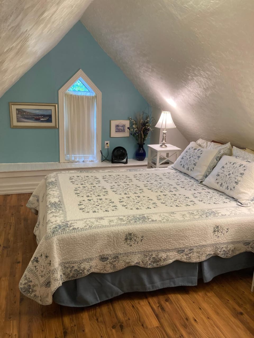 West Gate Bed and Breakfast Bed and Breakfast in Gananoque