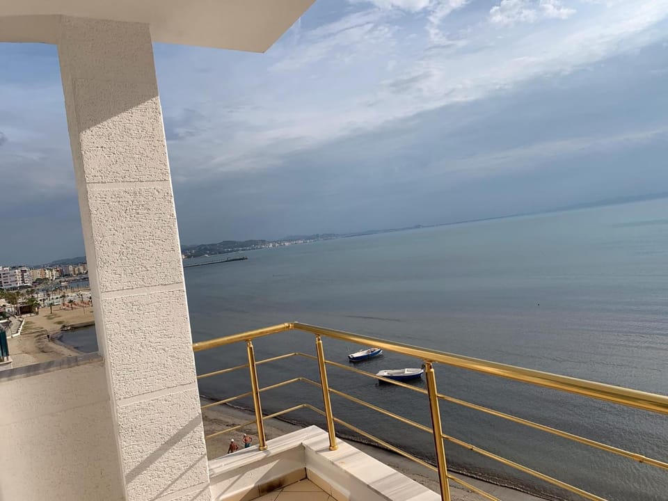 Balcony/Terrace, Beach, Sea view