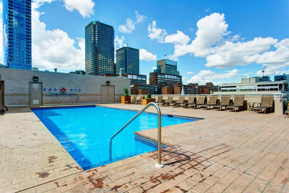 Property building, Swimming pool