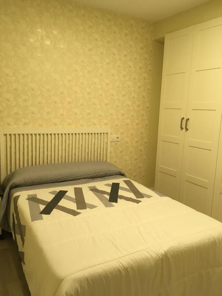 Centrico Apartament al lado de la estacion d tren Vivienda de uso Turistico Apartment in Logrono