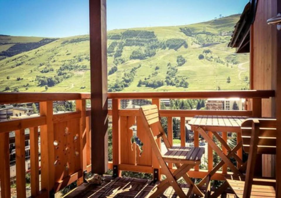 Patio, Natural landscape, View (from property/room), Balcony/Terrace, Mountain view