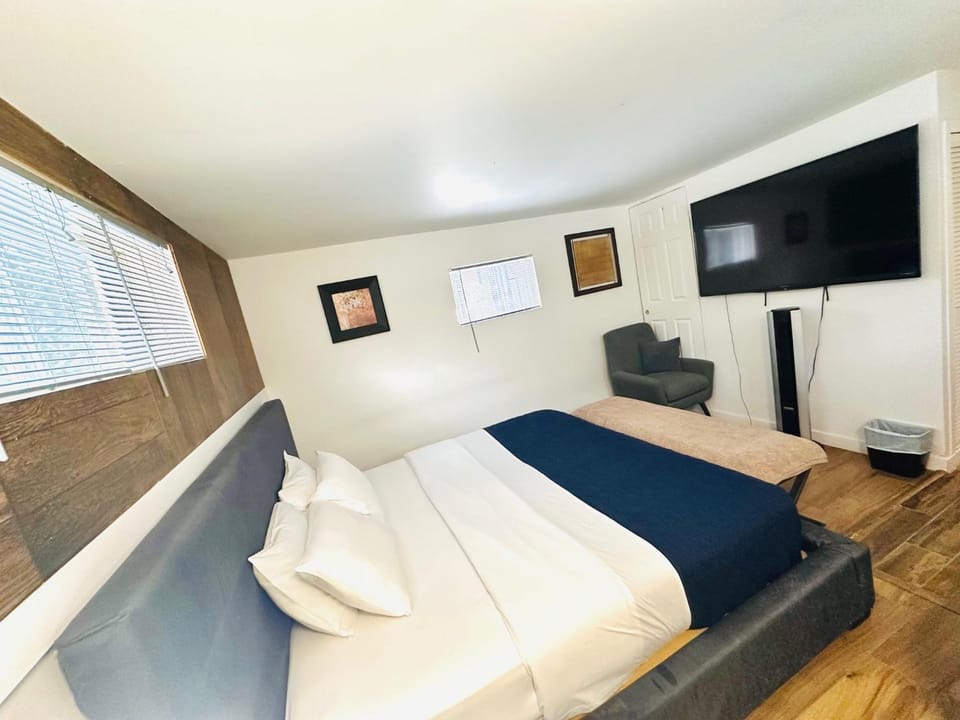 Appart SS avec bain tourbillon CITQ 3I8I25 Vacation rental in Terrebonne