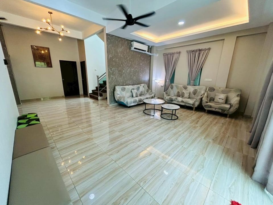 Living room, Seating area, air conditioner