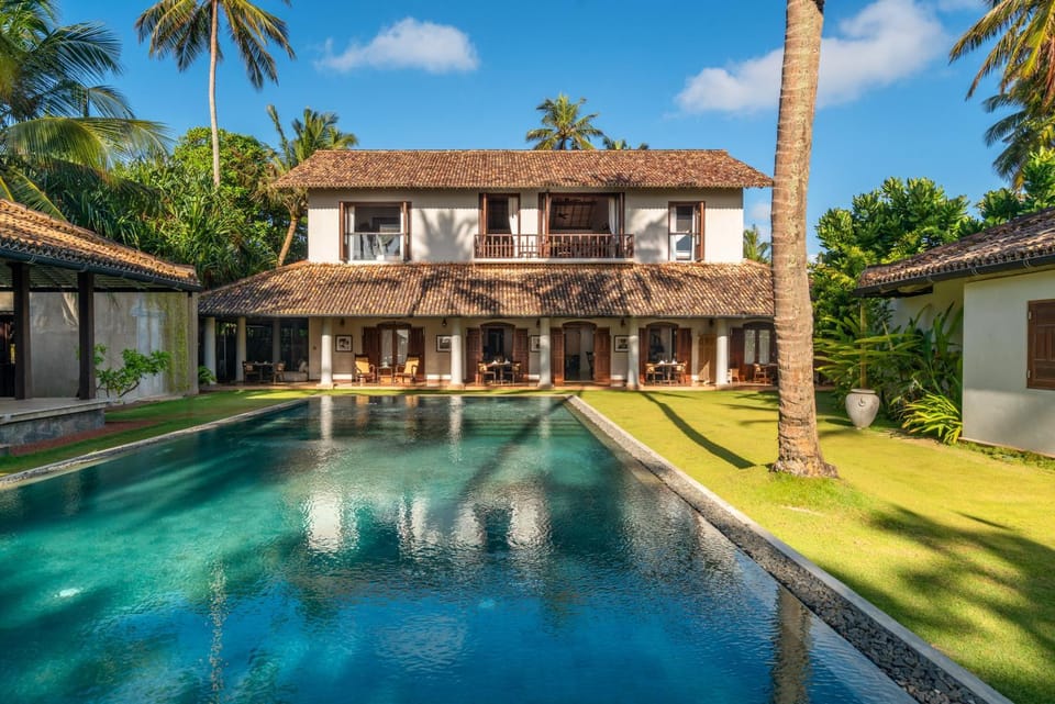 Property building, Swimming pool