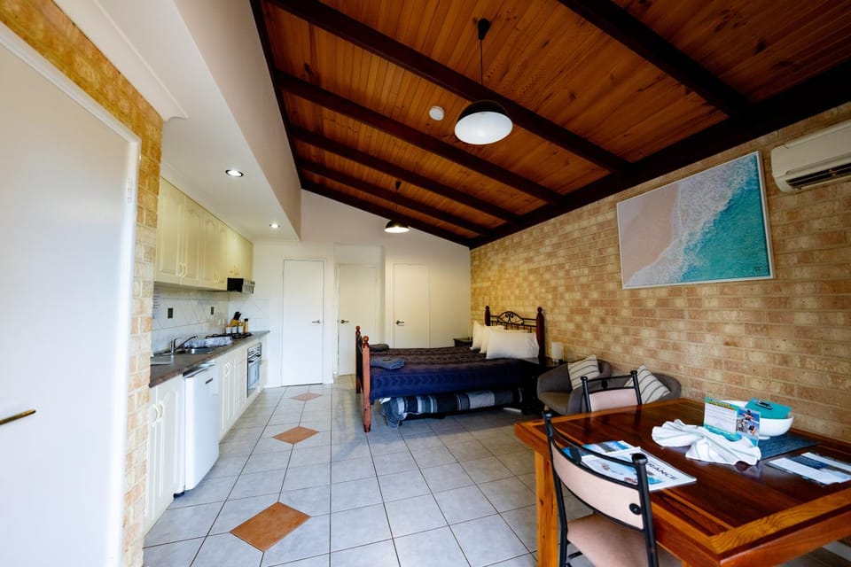 Esperance Foreshore Apartments House in Esperance