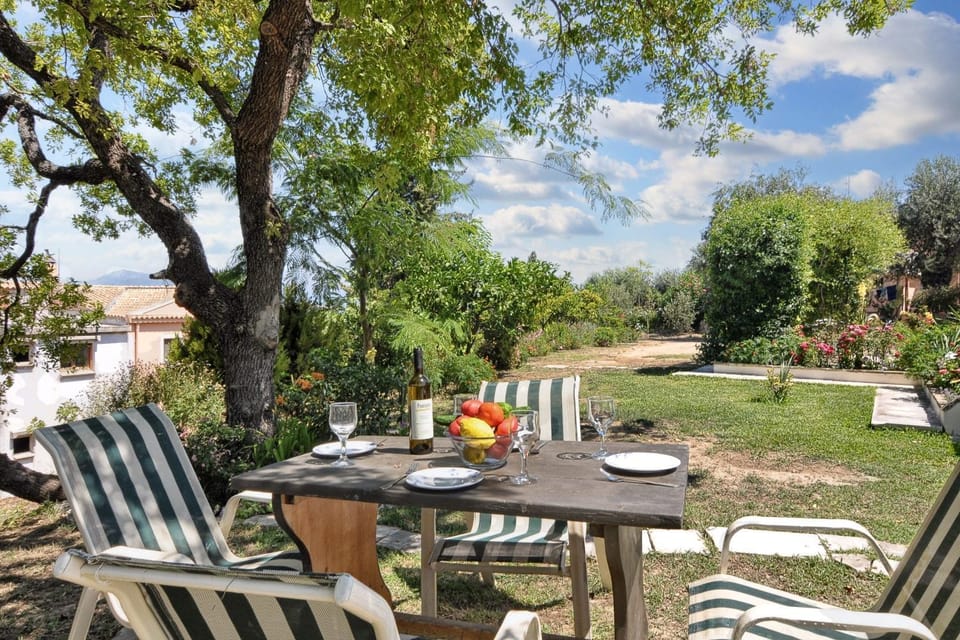Charming House Corfu Lake View House in Peloponnese, Western Greece and the Ionian