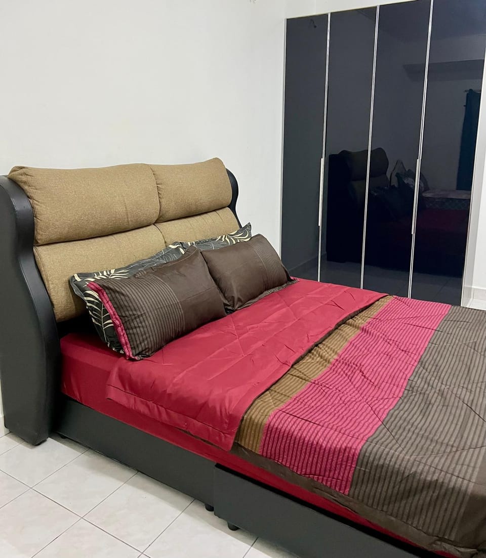 Botanic Gardens 26- 5-bedroom Near AEON Bukit Tinggi House in Selangor, Malaysia