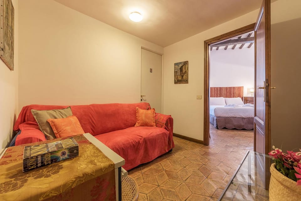 By the charming Piazza Navona - FromHometoRome Apartment in Rome