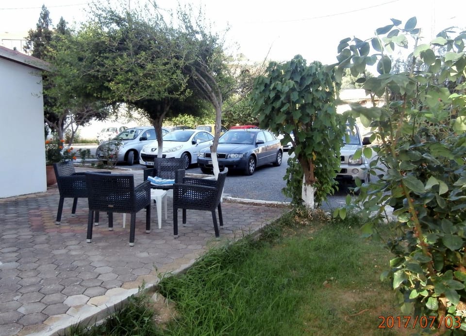 Patio, Garden, Garden view
