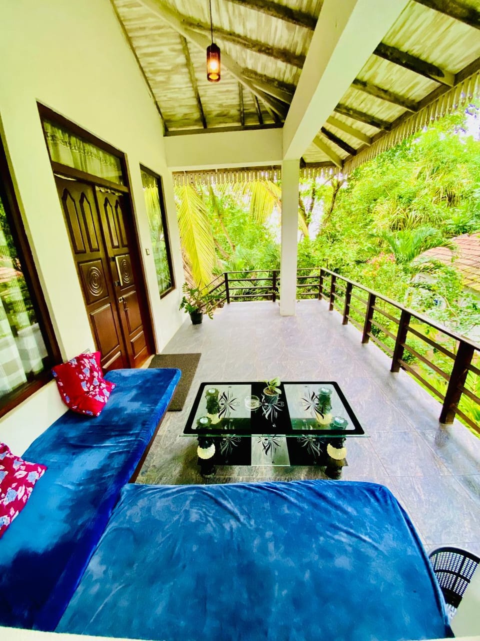 Mountain seaview Cabanas Bed and Breakfast in Tangalle