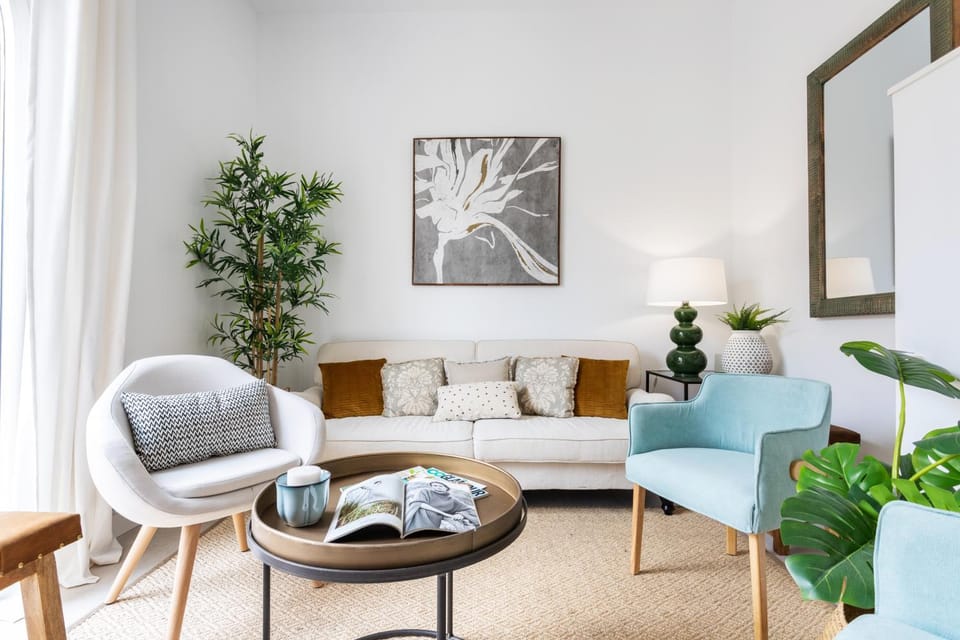 TV and multimedia, Living room, Seating area