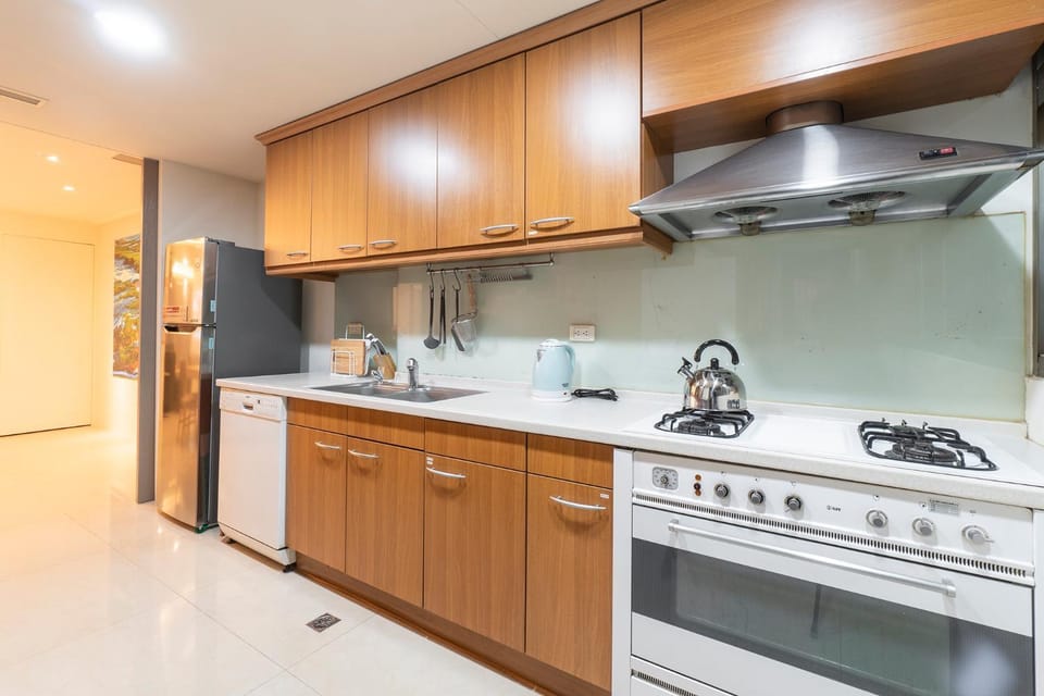 pet friendly, stove, kitchen