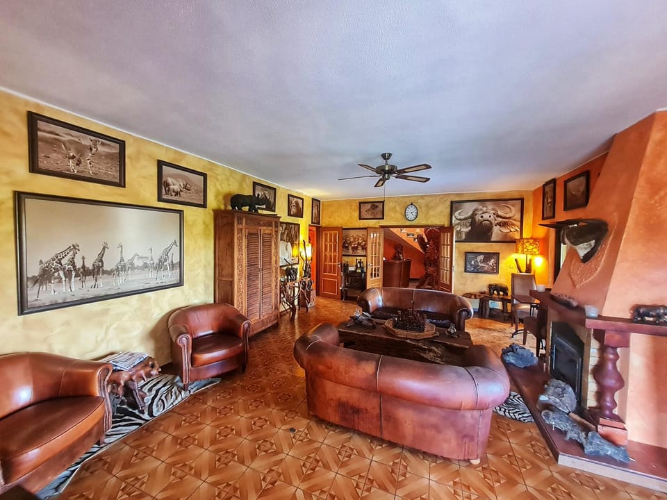 Property building, Lounge or bar