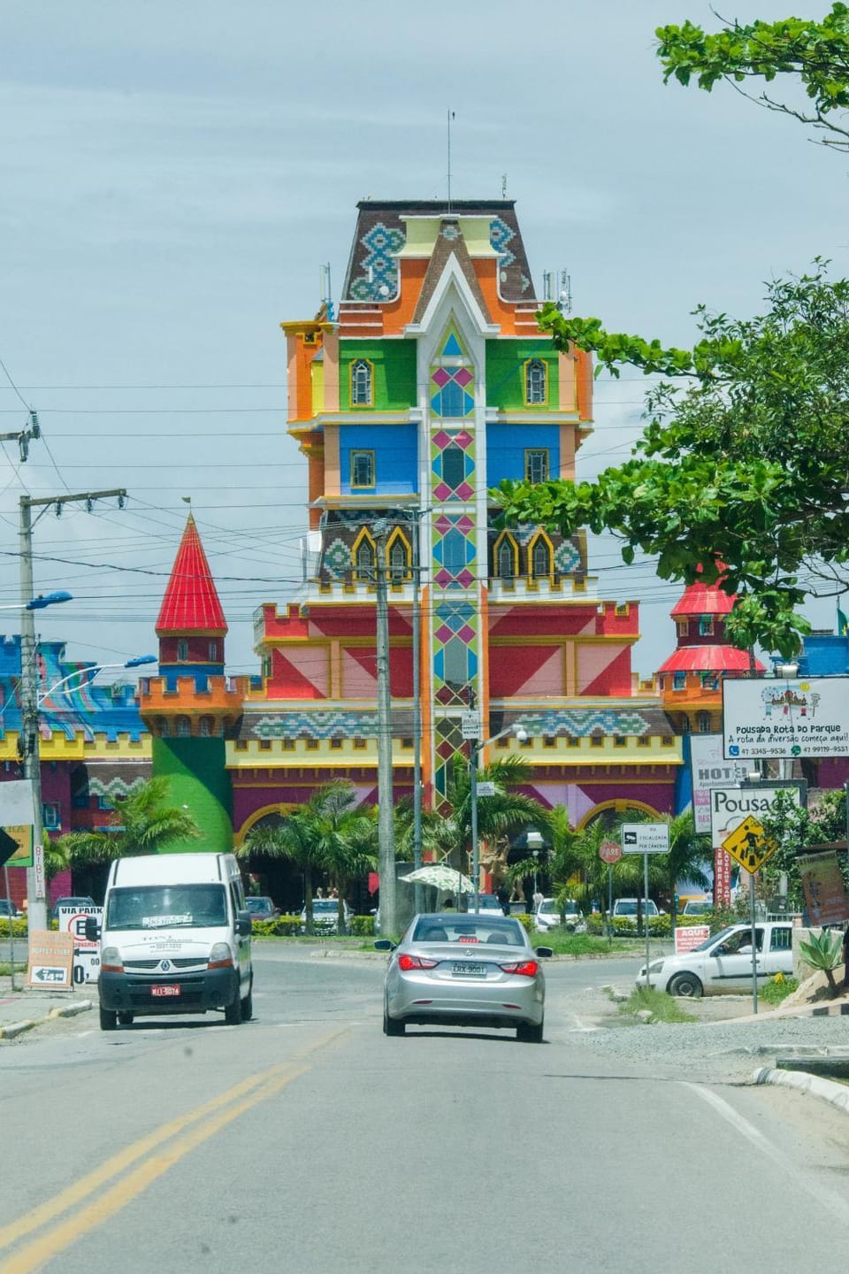 Nearby landmark, Entertainment