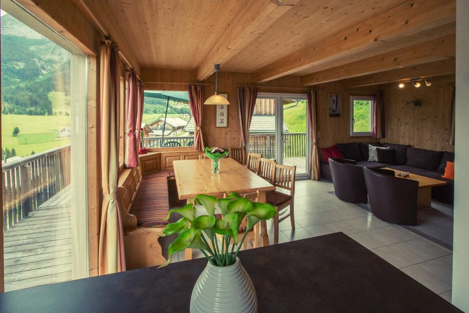Living room, Dining area, fireplace, kitchen