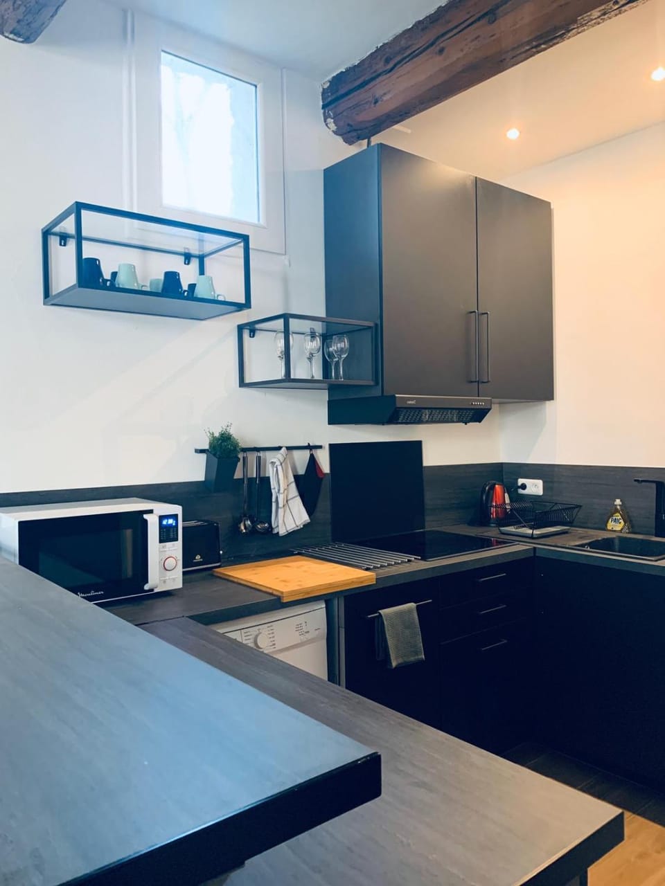 ** La Suite Occitane ** 43m2 rénové, Gare St Roch Apartment in Montpellier