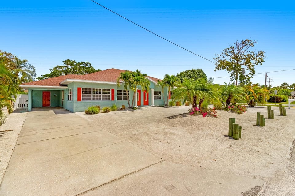 Crab Shack #A House in Holmes Beach