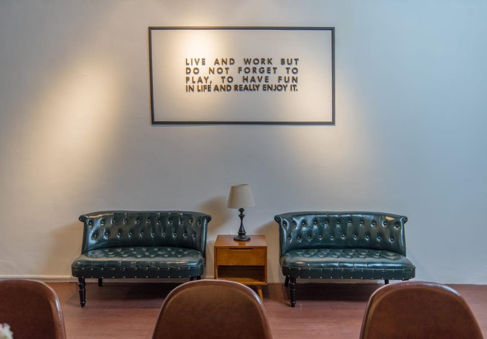 Seating area