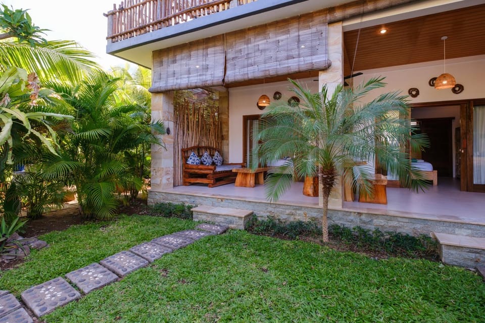 Property building, Garden