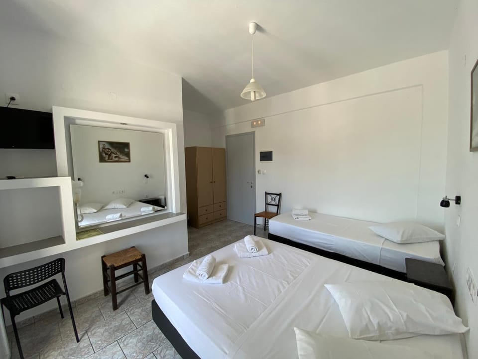 Deep Blue Rooms & Apartments Apartment hotel in Decentralized Administration of the Aegean