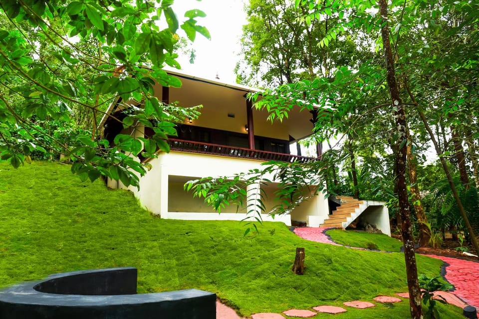 Property building, Garden