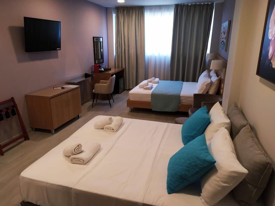 TV and multimedia, Bedroom