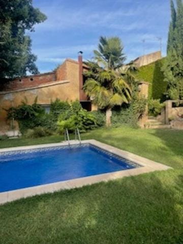 BBQ facilities, Swimming pool
